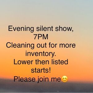 Closet Clearing Out 🤭 silent show please join me🤑